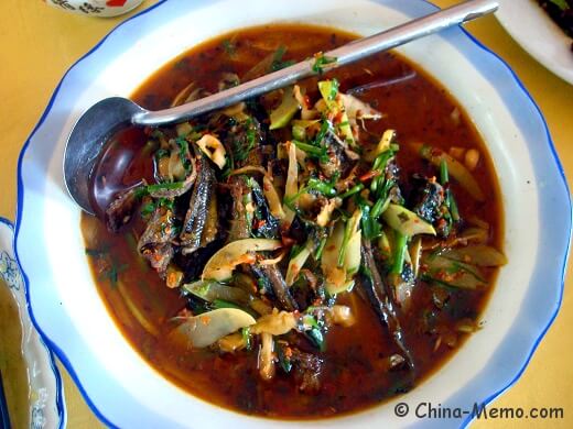 China  Hunan Farmhouse Food: Tasty Eels.