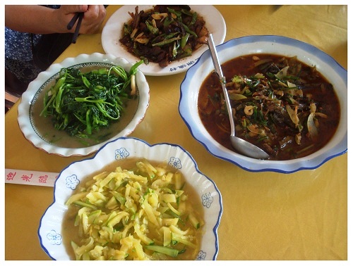 China Hunan Farmhouse Food.