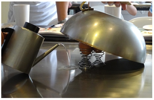 China Hunan Iron Plate Grill Desk.