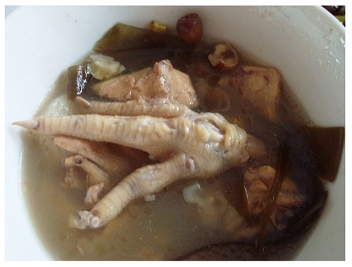 Chinese Chicken Soup with Chicken Feet :)