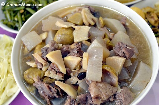 Chinese Duck Radish Soup