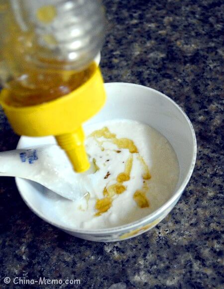 Chinese homemade yogurt with honey.