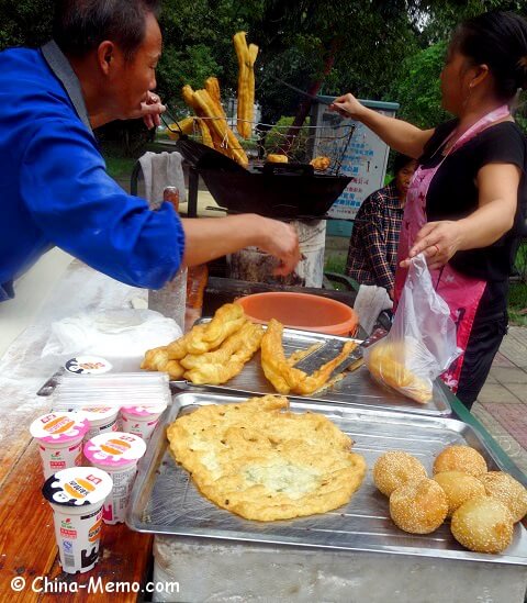 China Local Food Street Market Breakfast You Tiao