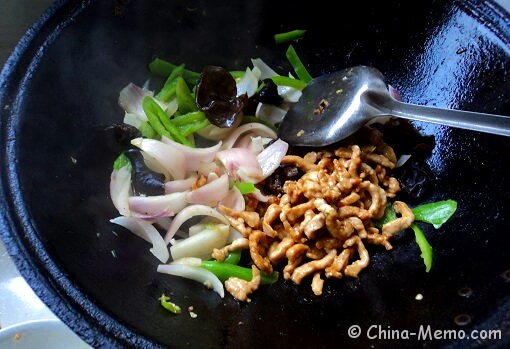 Chinese Pork Onion Chilli Frying