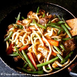 Chinese Fried Noodle Chicken