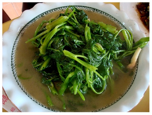 Hunan Farmhouse Food: Stir Fried Water Spinach.