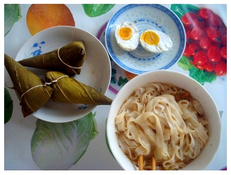 Chinese Breakfast with Rice Noodle Soup