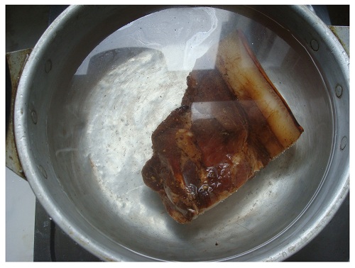 Cook Hunan Preserved Meat At Home. 