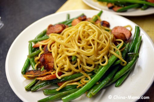 Chinese Noodle Fried with Green Beans & Smoked Sausages.