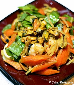 Chinese Seafood Rice Noodle