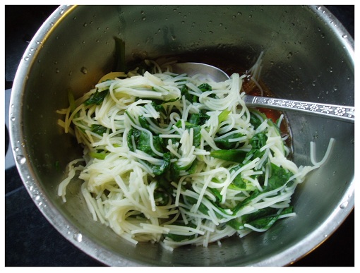 Chinese Spinach and Rice Noodle Mixed with Sauces.