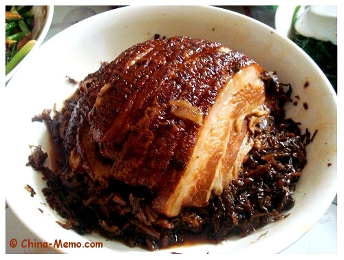 Chinese Steamed Pork Belly