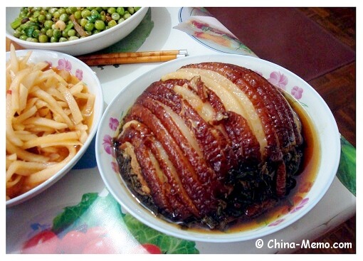 Chinese Steamed Pork Belly